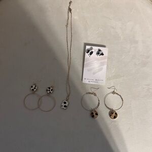 Elegant Gold and Black Jewelry Set